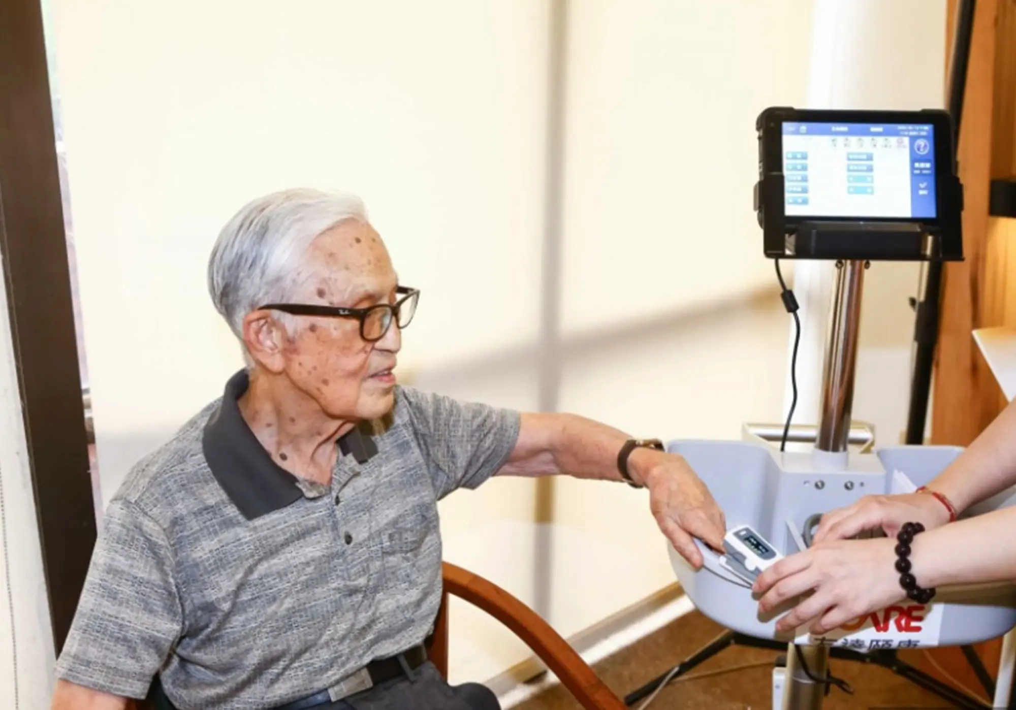 Features of Customized Rugged Laptop/Tablet PC